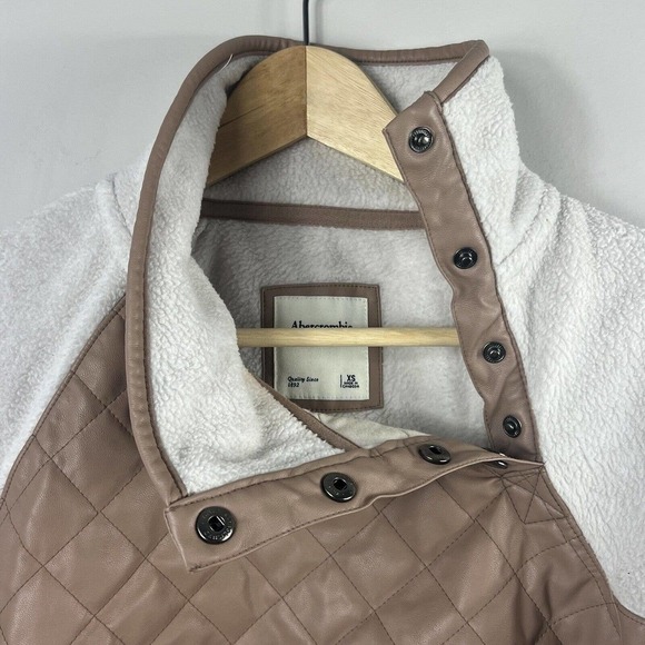 Abercrombie & Fitch Asymmetrical Snap-Up Fleece Sweatshirt Sz XS Quilted - Picture 6 of 14